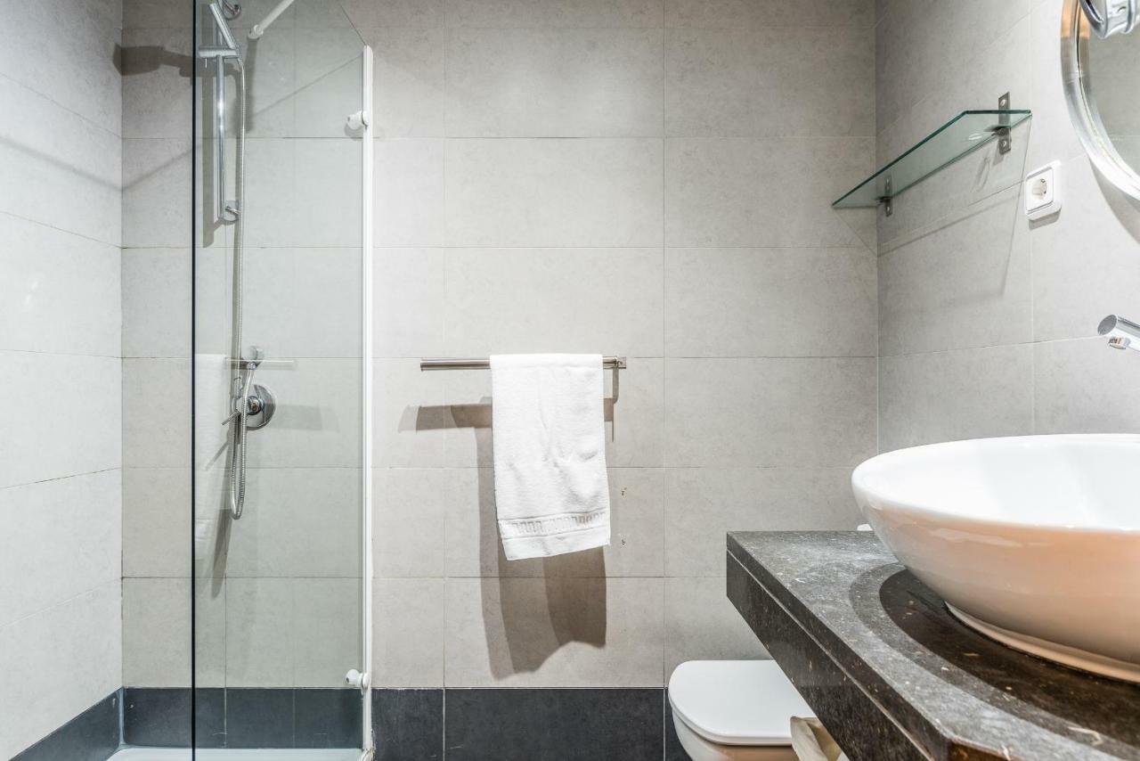 Apartament Waou Gran Via I - Alquiler Corta Duracion Madryt Zewnętrze zdjęcie